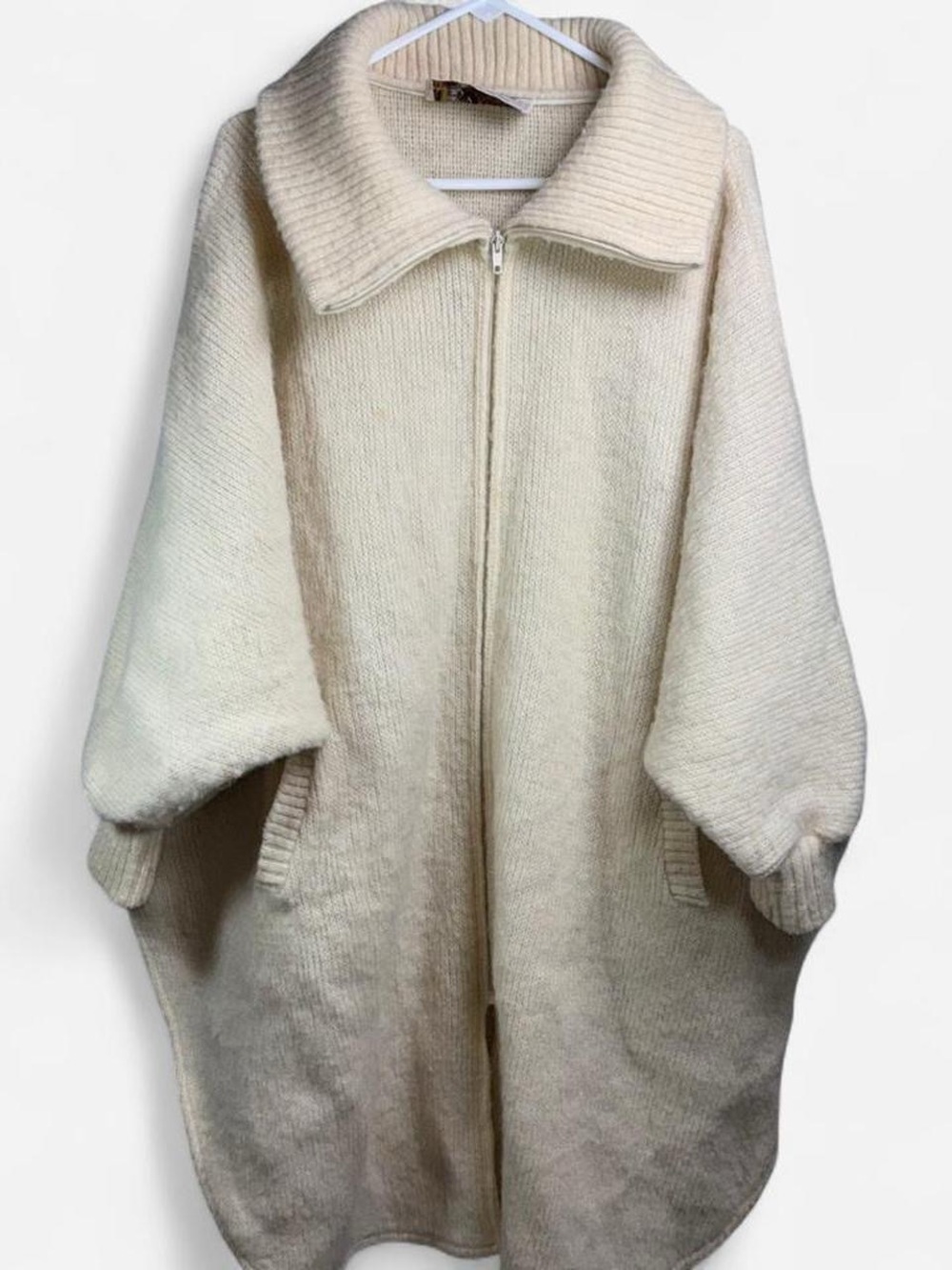 Hilda Ltd Iceland 100% Pure Wool Zip Front Oversized Cape Cardigan One Size
